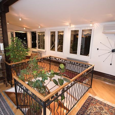 Halvat Guesthouse SJJ Buitenkant foto