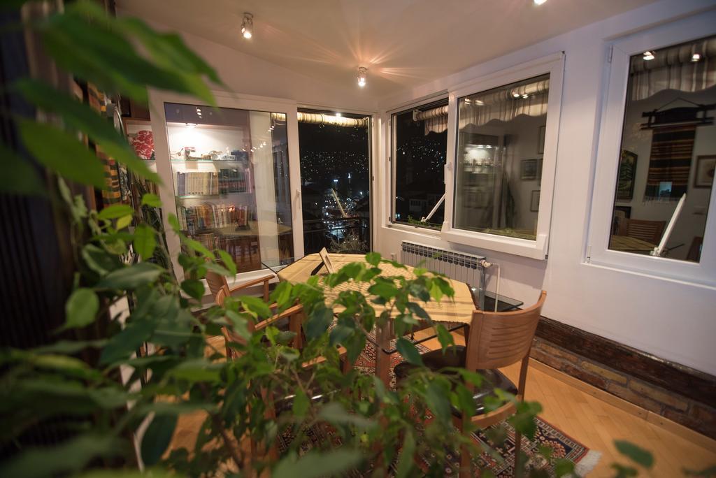 Halvat Guesthouse SJJ Buitenkant foto